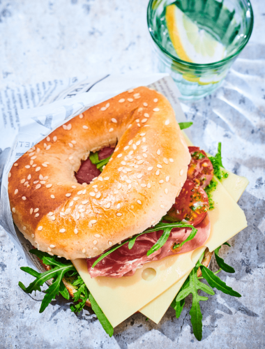 bagel pesto tomates confites, Février 2023