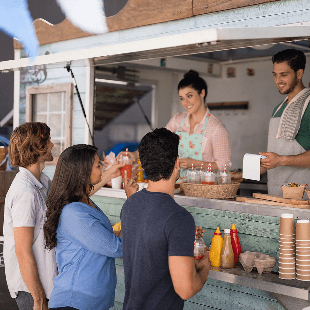 service snacking foodtruck